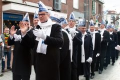 190304-Wichteroptocht-Priesuutreiking_017